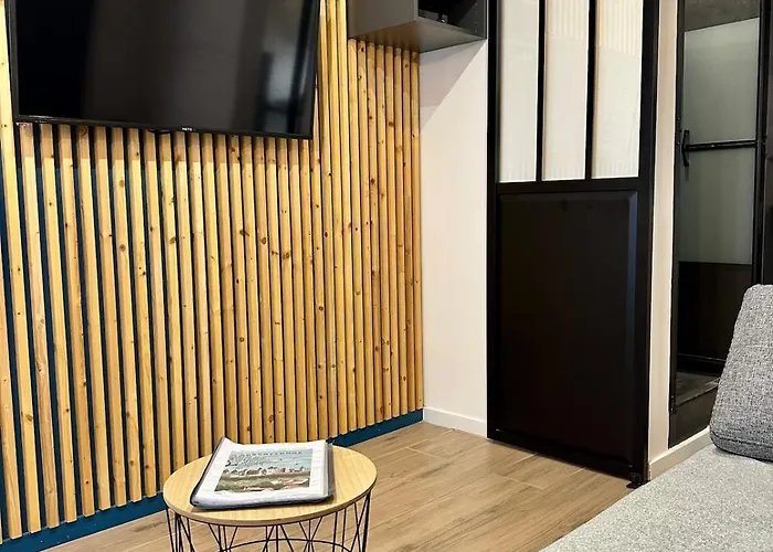 Beautiful Modern Apartment